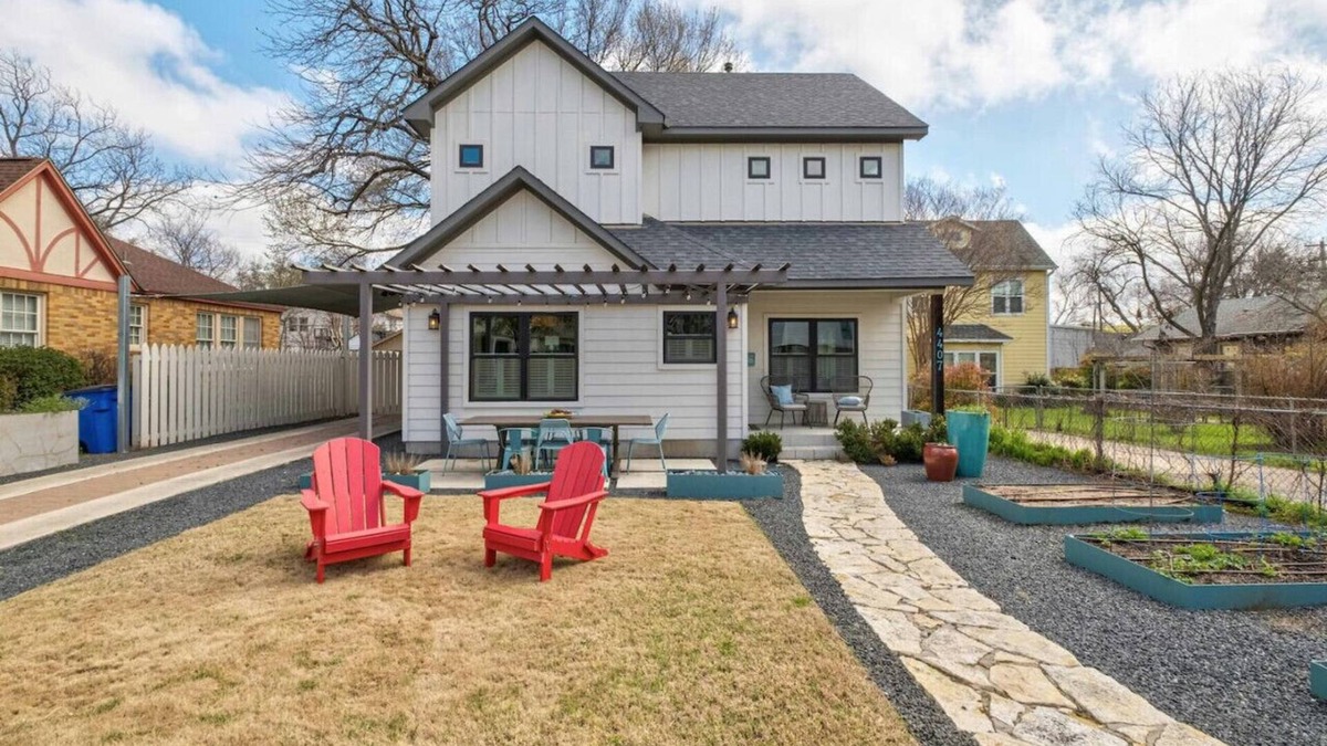 Rosedale House | A Classic Downtown Beauty