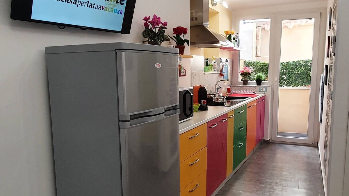Castellammare Vucciria Apartment | A colorful apartment in the heart of Palermo