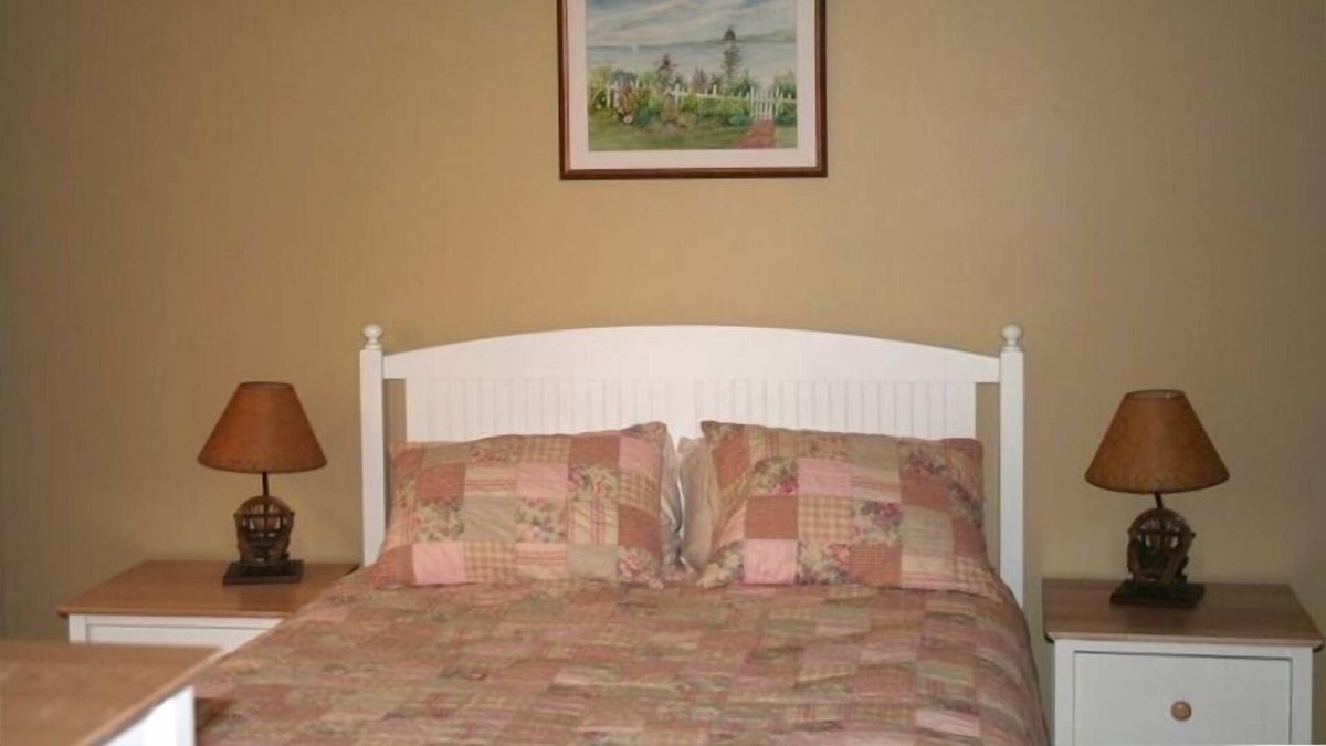 Bass Harbor Cottage | A Comfortable and Well Furnished Cottage Away from Home