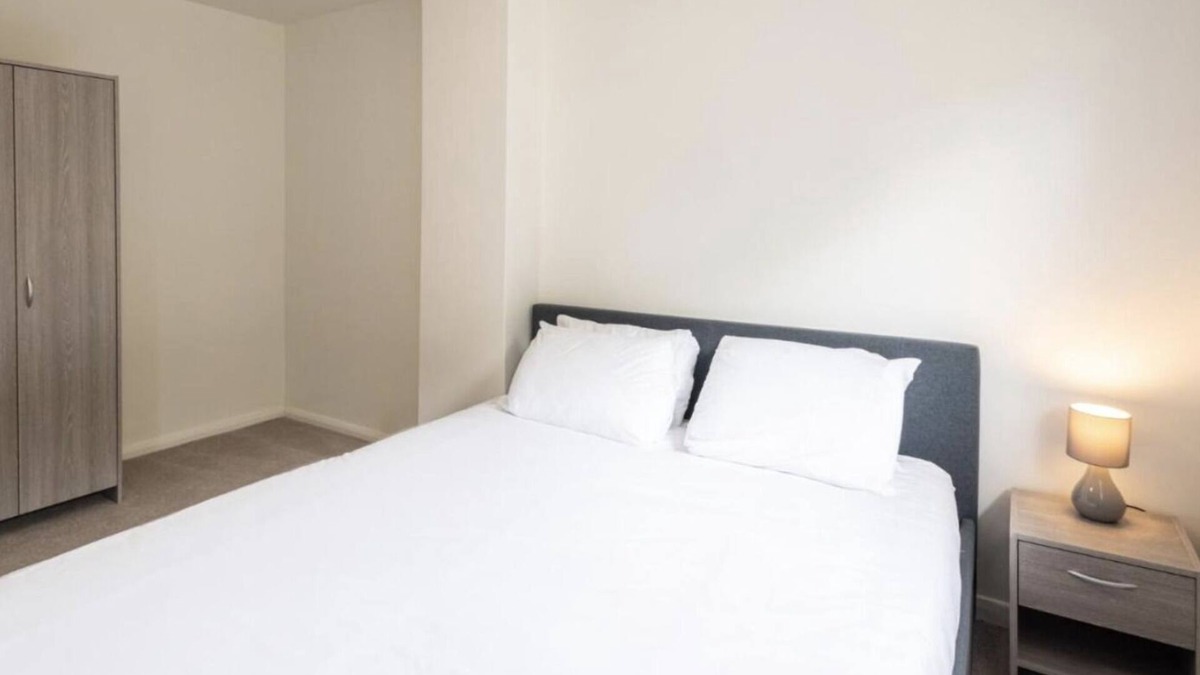 Belford House | A comfortable, two-story three-bedroom villa