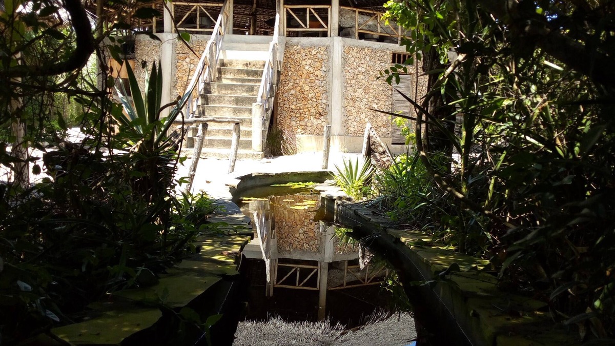 Manyimbo Bed & Breakfast | A community based organization,Camping and accommodation based along Mida Creek,