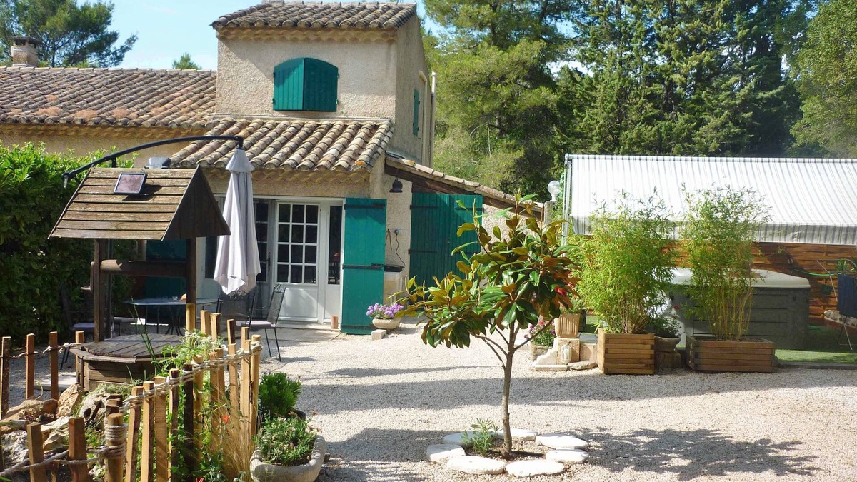St.-Remy-de-Provence House | A corner of paradise in the heart of the Alpilles with SPA