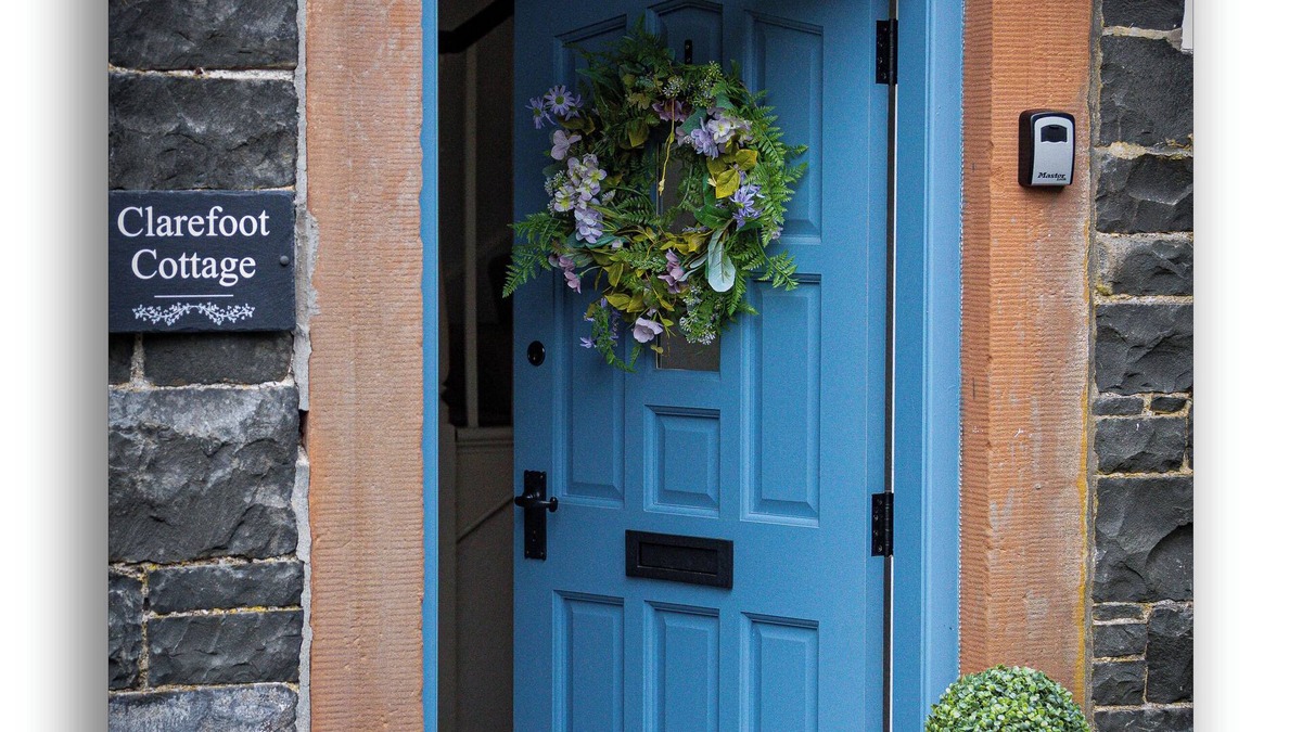 Moffat Cottage | A Cosy Moffat Escape - 2 bedrooms, 5 minutes from bustling town centre