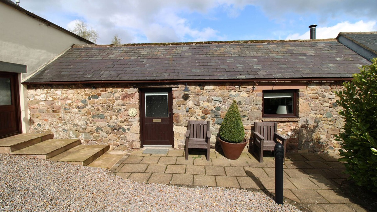 Sebergham Cottage | A cottage that sleeps 2 guests in 1 bedroom