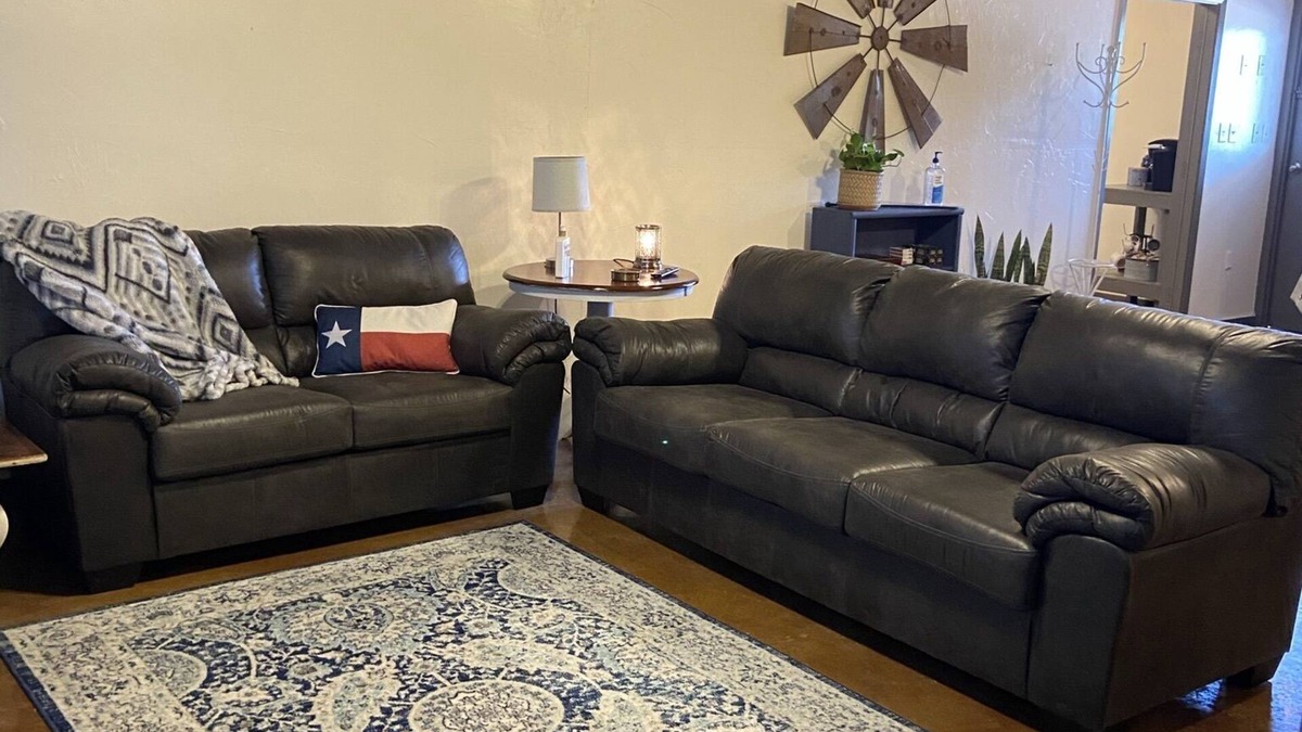 Hondo House | A country retreat with plenty of space to entertain, sleep and play.