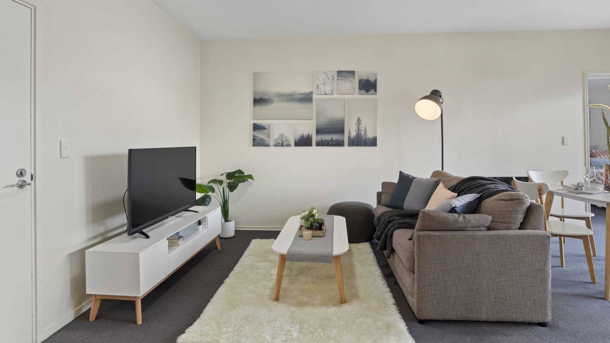 Kensington Apartment | A Cozy & Comfy 2BR Apt Near Flemington Races