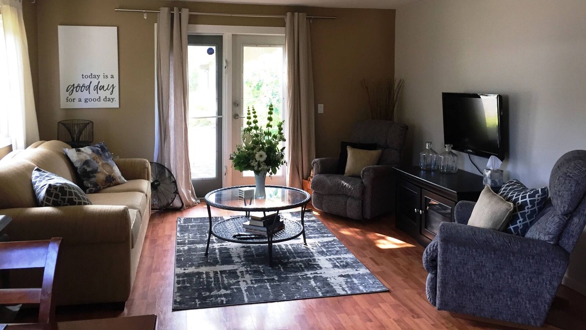 Vernon Cottage | A cozy Okanagan cottage for your getaway