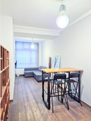 Spaarndammer en Zeeheldenbuurt Apartment | A cozy place in Amsterdam