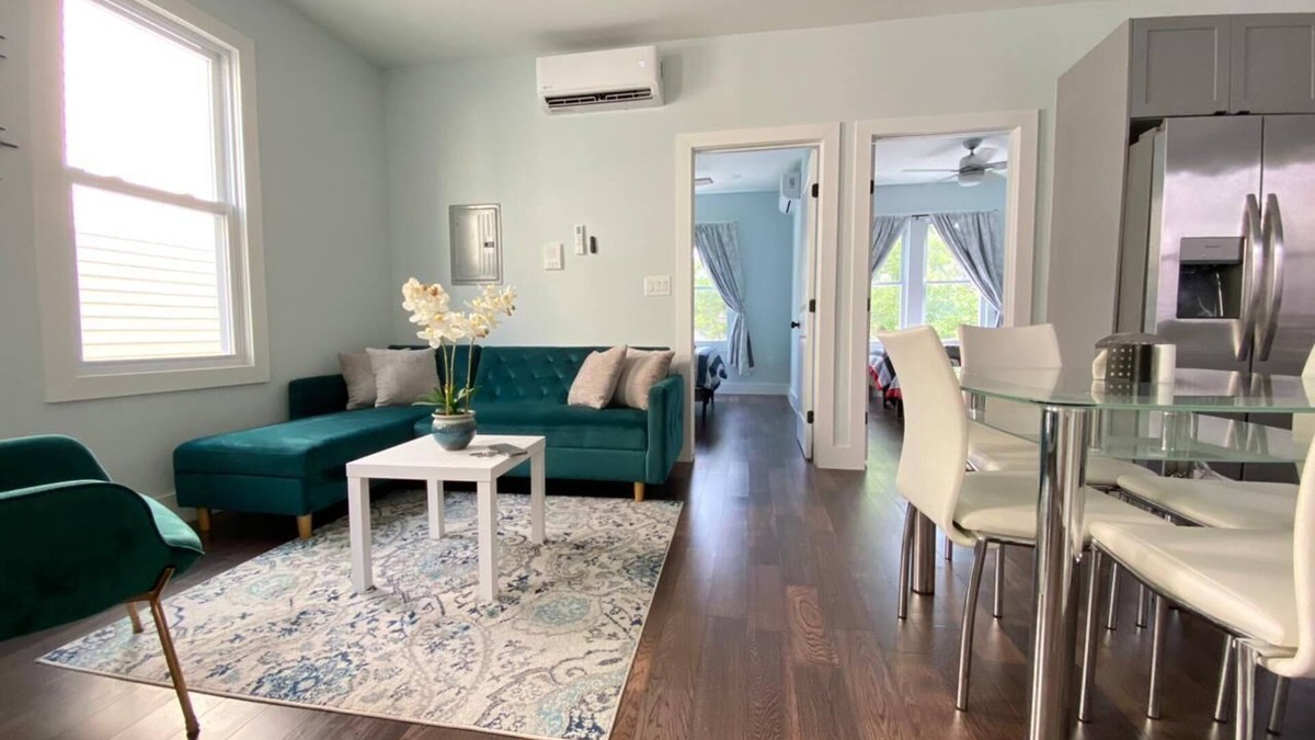 The Heights Apartment | A few minutes away of PATH to Manhattan New YorK