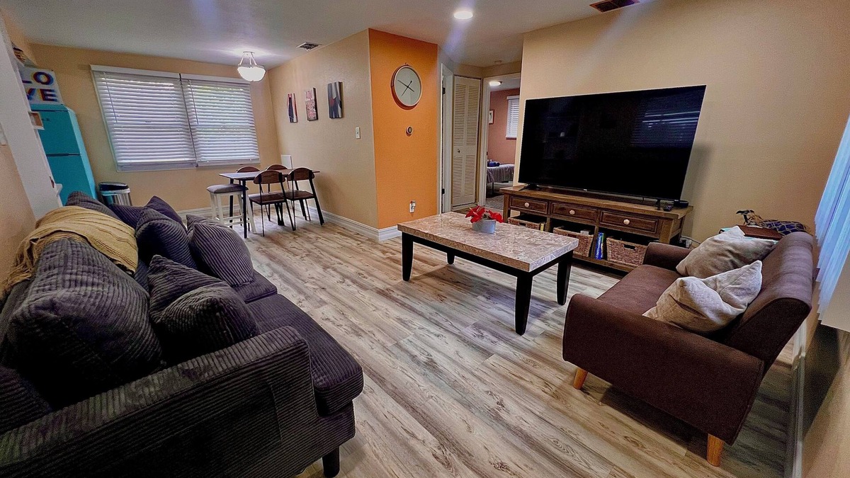 Orange Lake Village House | A.G.E. House, minutes to FL. Gulf Beaches