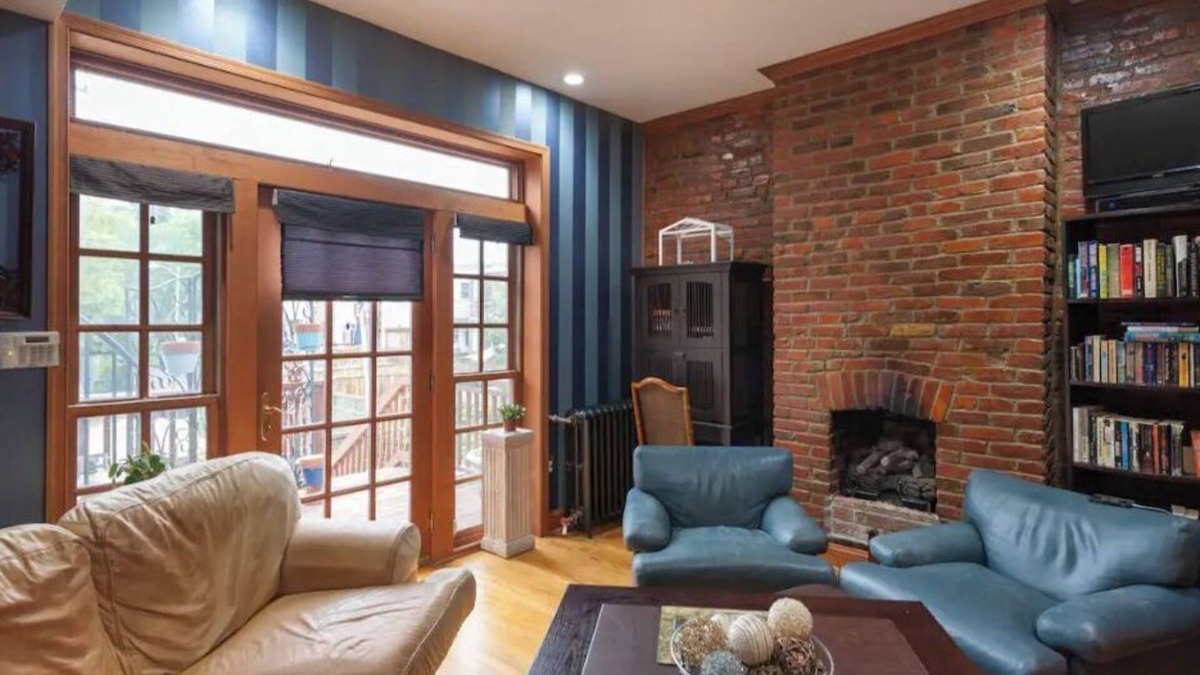 Near Northeast Apartment | A Good Place To Stay!