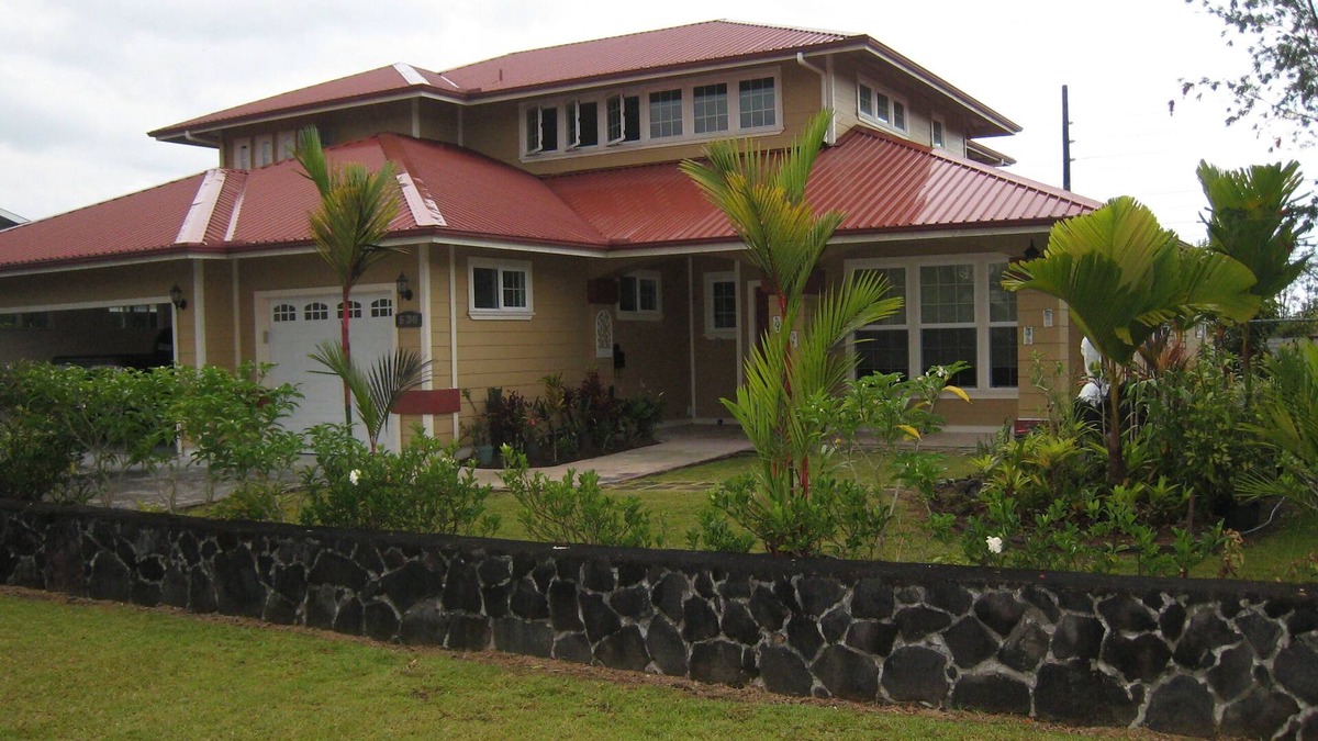 Ainaloa House | A Gorgeous Home in Paradise at Affordable Rate