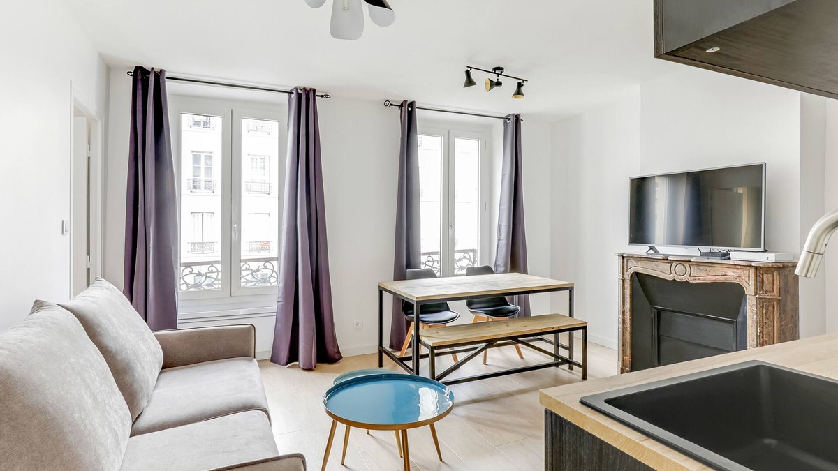 Charonne Apartment | A Great 52sqm 2-BDR near Nation