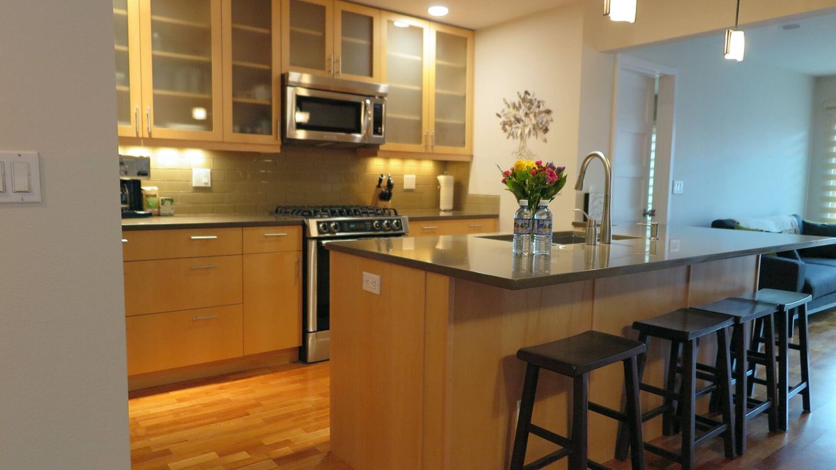 Downtown Condo | A great central location for work or for a get away.