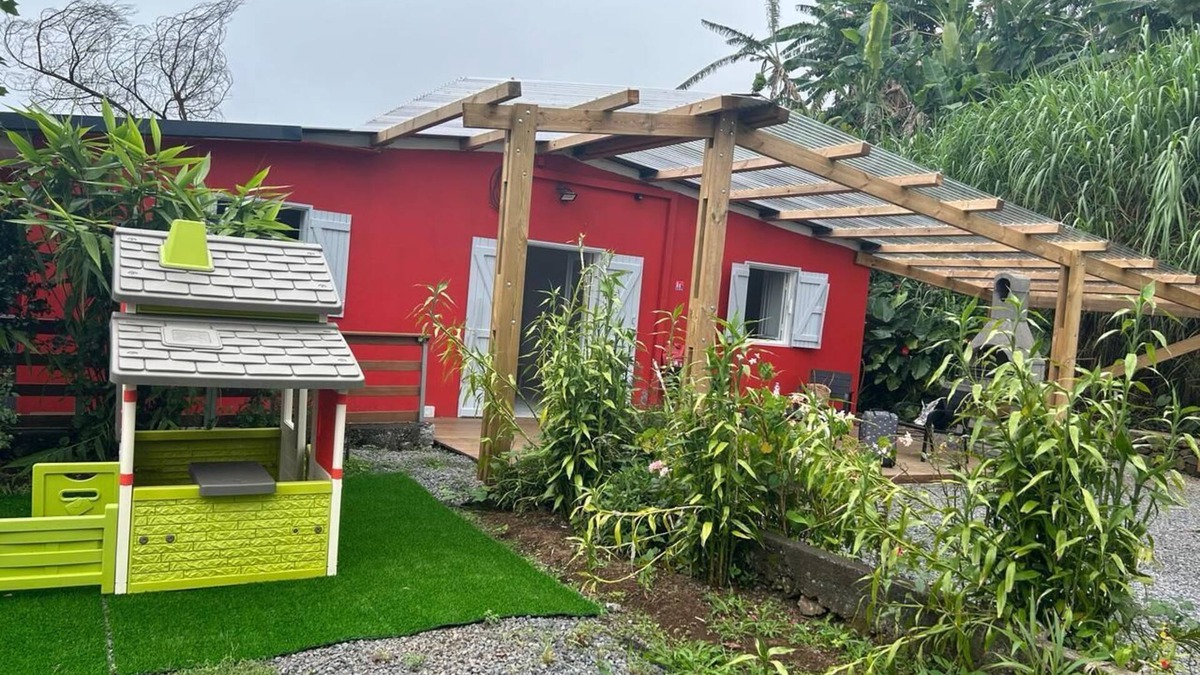 Saint-Leu House | A haven of peace for 8 people, the experience of a house in the heart of the island.