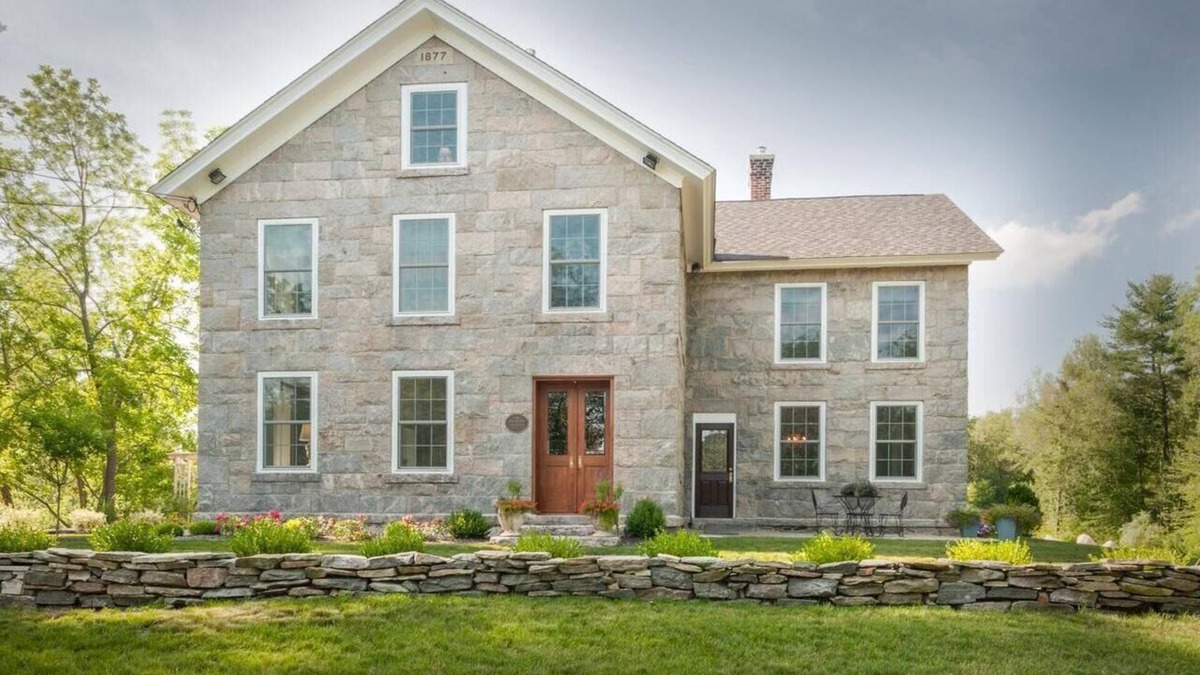Central Waterford House | A Historic Place to Stay for Your Historic Days. Gracious Granite Home + Tavern