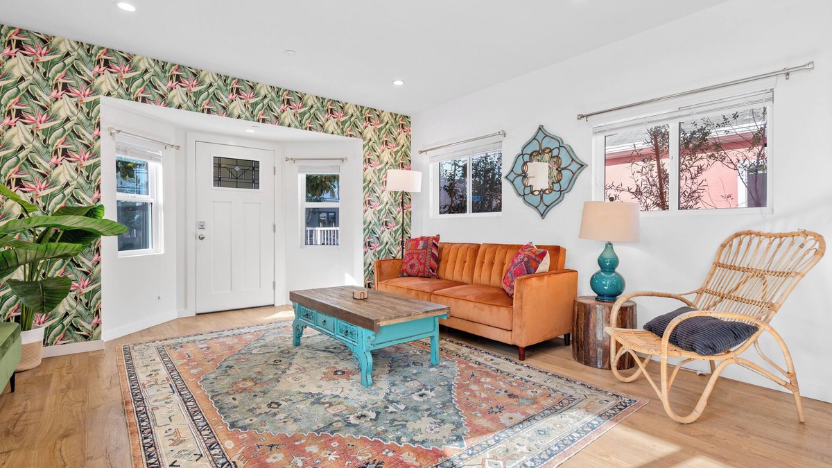 Hollywood Hotel | A+ Hollywood Location | Chic Renovated 1BDR + Patio | Urban Jungle by AvantStay