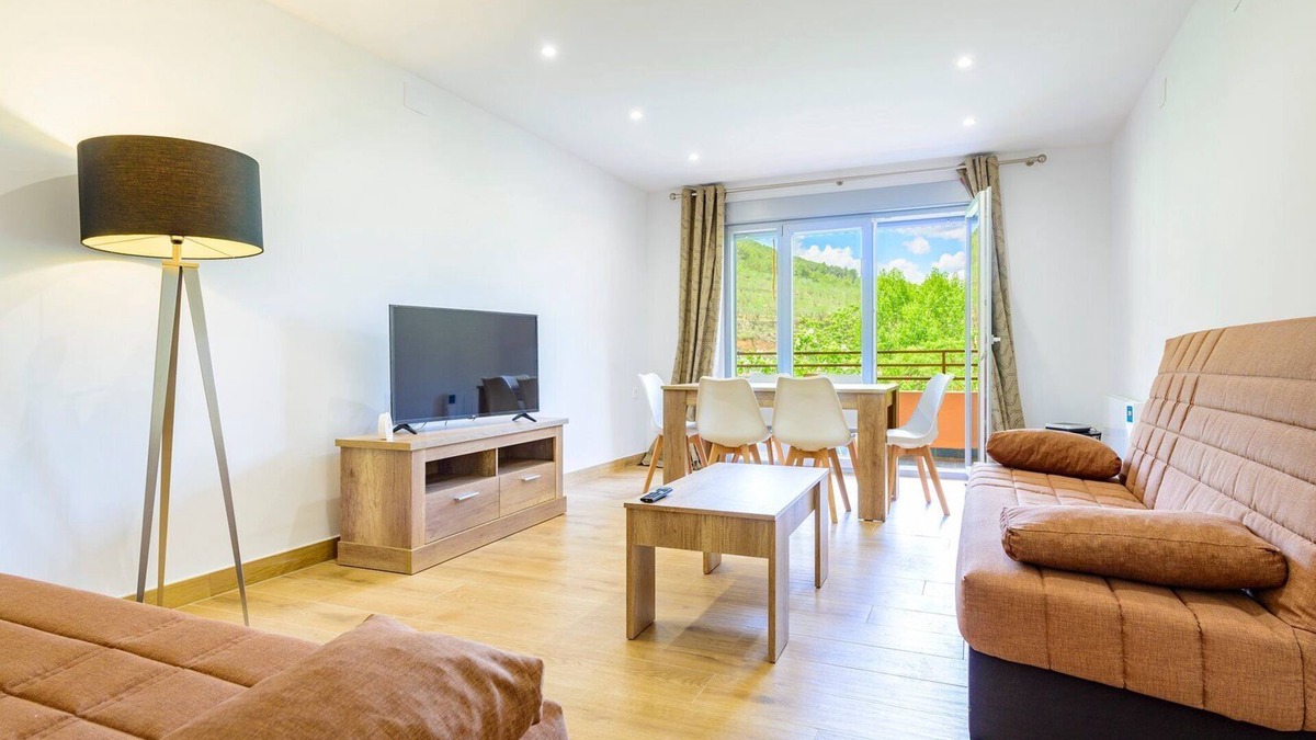 Jerica Apartment | A homely place with views in Jerica