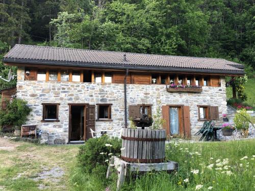 Anzere Ski Chalet | A l'orée du bisse