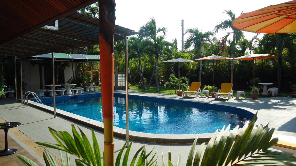 Nong Prue Bed & Breakfast | A little paradise, the Lonops Paradise for gay-oriented guests in Pattaya-TH