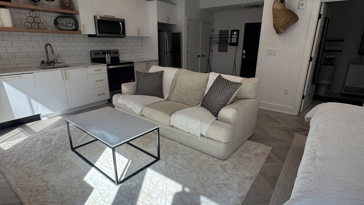 Saratoga Springs Apartment | A luxury studio apartment on broadway in Saratoga Springs!