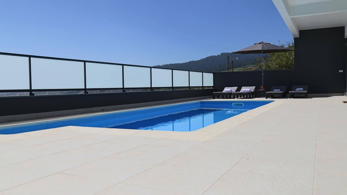 Arco da Calheta Apartment | A & M House Luxury Holidays Home
