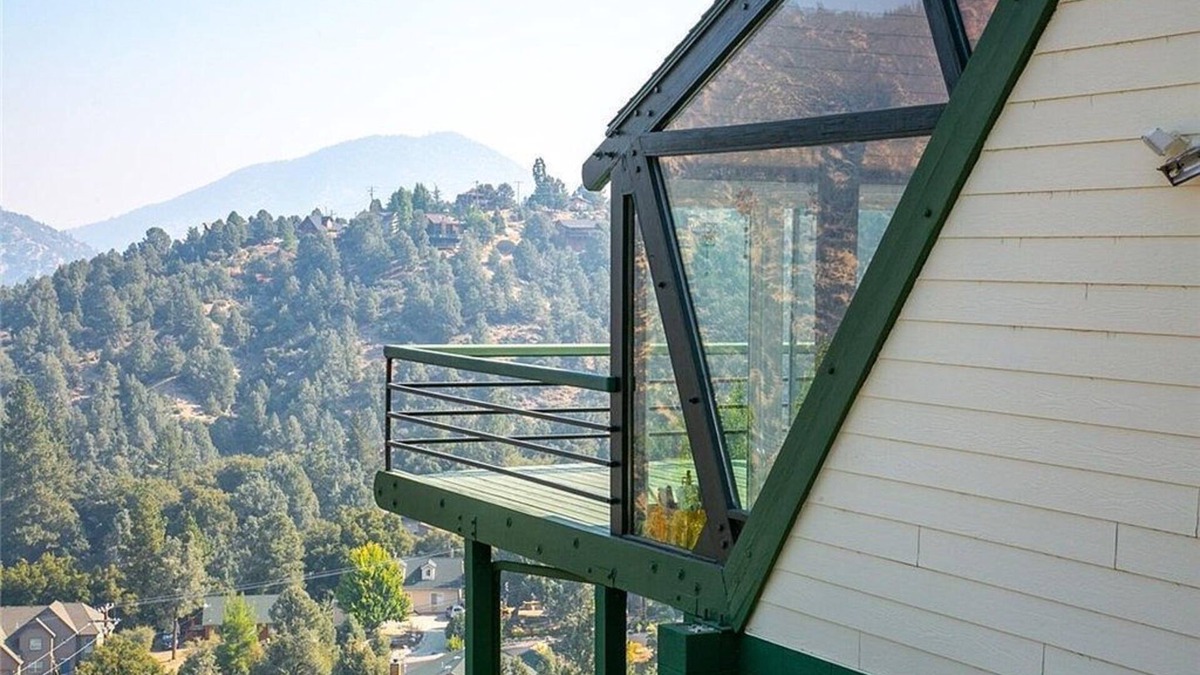 Pine Mountain Club Cabin | A mid-century architectural gem