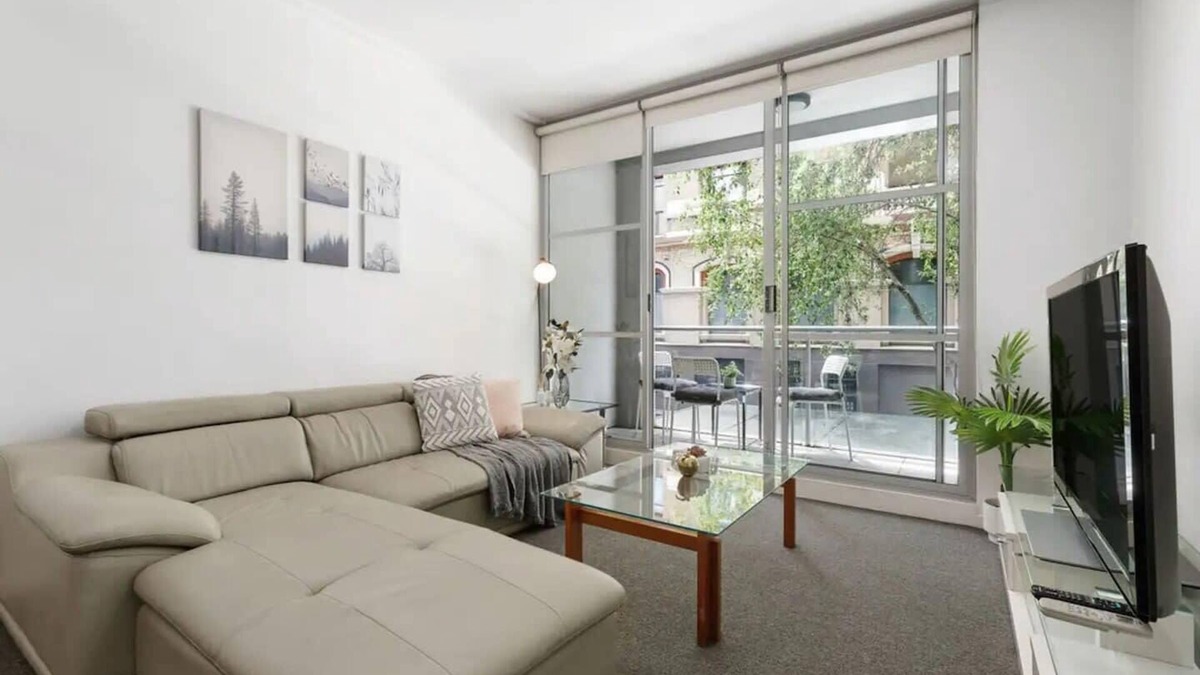 Sydney Central Business District Apartment | A Modern & Comfy Studio Next to Darling Harbour