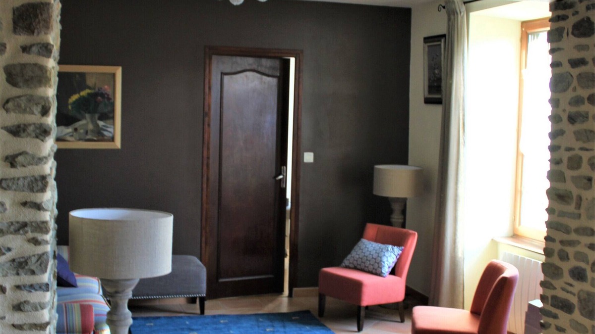 Ceaux House | A nature stop near Mont St Michel