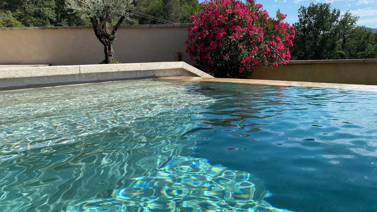 Saint-Marcellin-les-Vaison Cottage | A nice house at Mas de la Pinède with a pool for 2 to 10 persons
