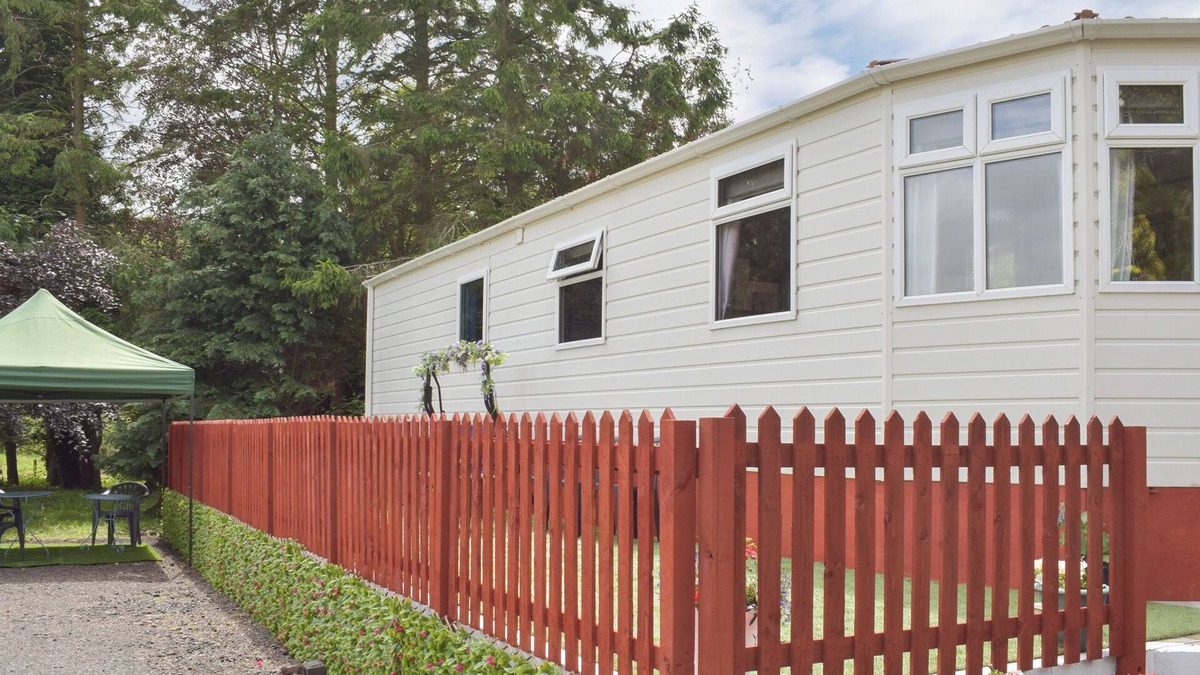 Ayr Cottage | A perfect countryside escape for lovers of the outdoors.