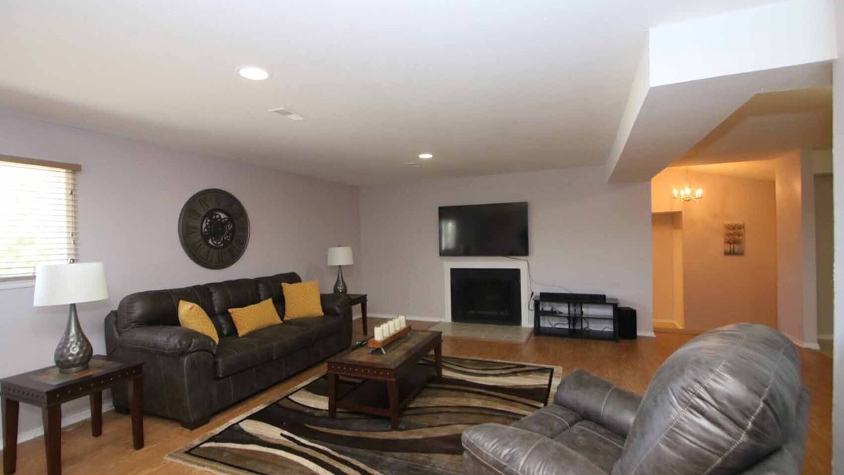 Belleville Apartment | A Piece Of Paradise 4 Bedroom Penthouse