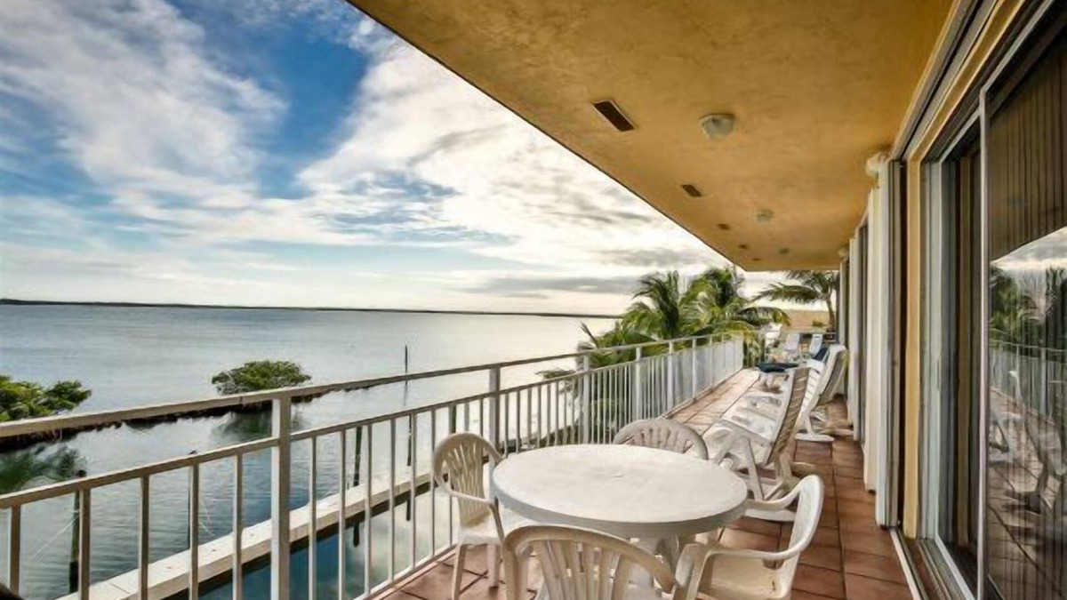 Islamorada House | A Pirates Great Escape ~ 3bed/2baths Ocean View B