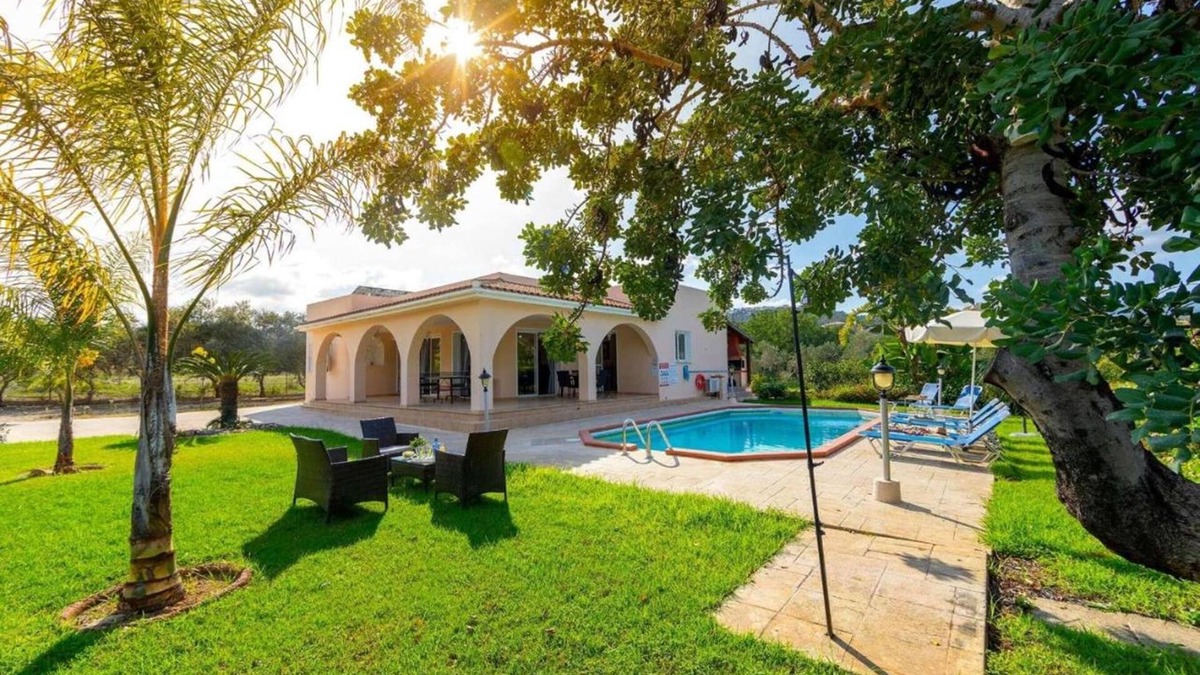 Latchi Villa | A place for a peaceful, relaxing and unforgettable stay.