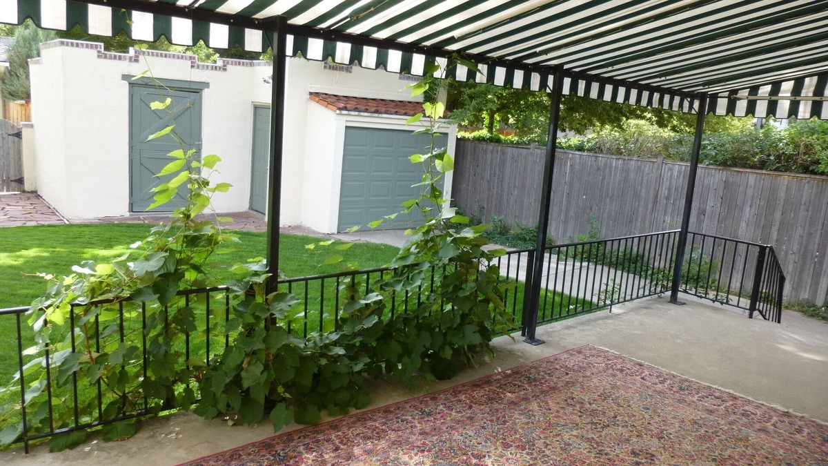 South Park Hill House | A Place To Call Home! Charming Bungalow Centrally Located To Almost Everything!