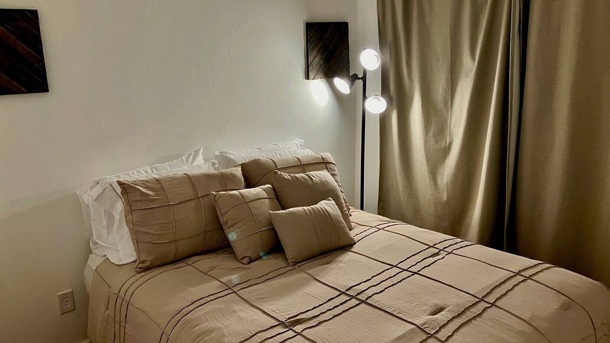 Hagerman House | A place to stay.