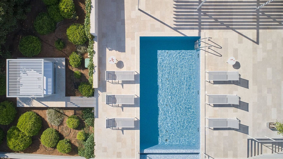 Milna Villa | A Place Where The Garden Ends And The Sea Begins