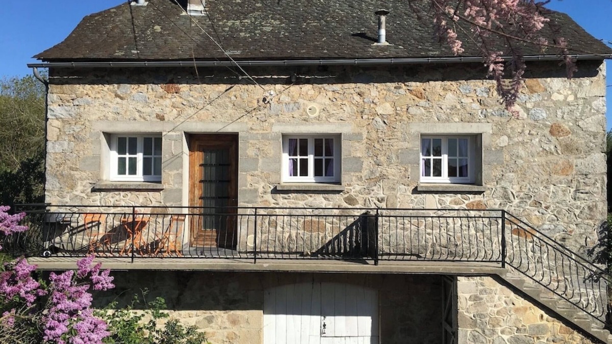 Lunac Cottage | A pretty cottage perfectly positioned to explore the stunning Aveyron