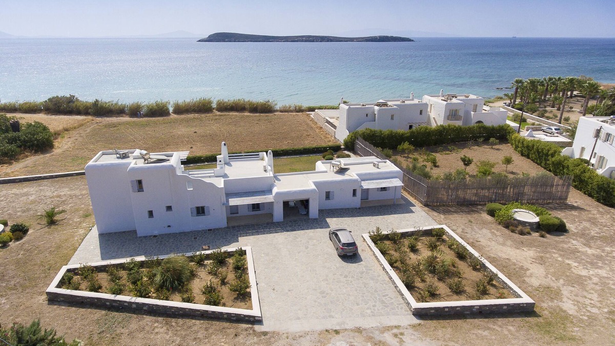 Drios Villa | A private Villa infront of the sea