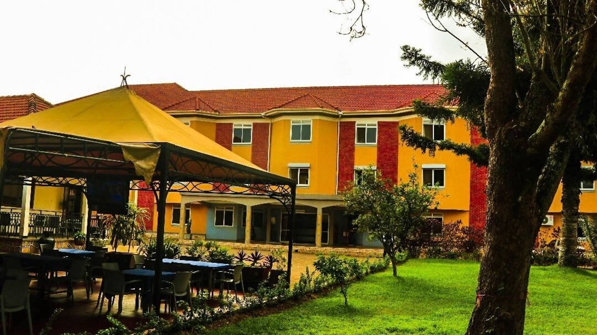 Entebbe Bed & Breakfast | A quiet ambience, home away from home