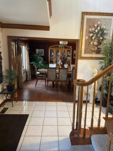 Bolingbrook House | A quiet place