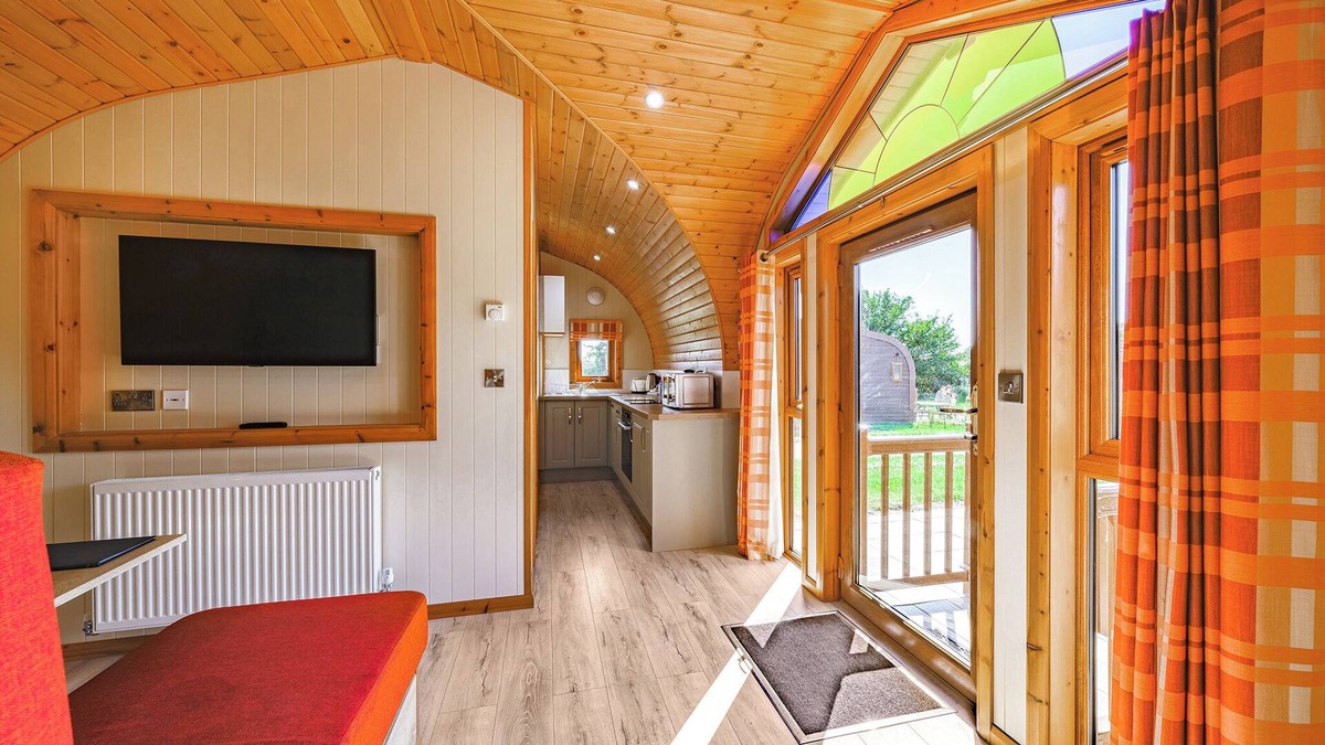 Rampton Ski Chalet | A quirky yet cosy cabin perfect for a family break.