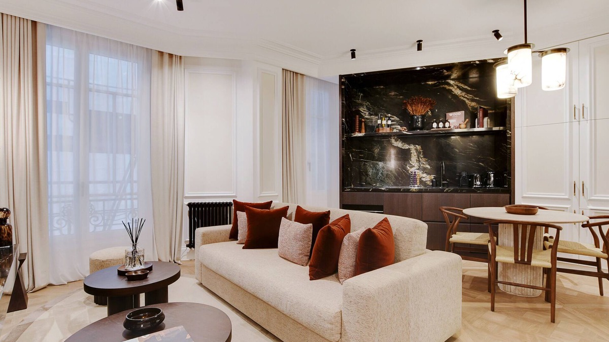 6th Arrondissement Apartment | A Refined 1-BR with services in Saint Germain
