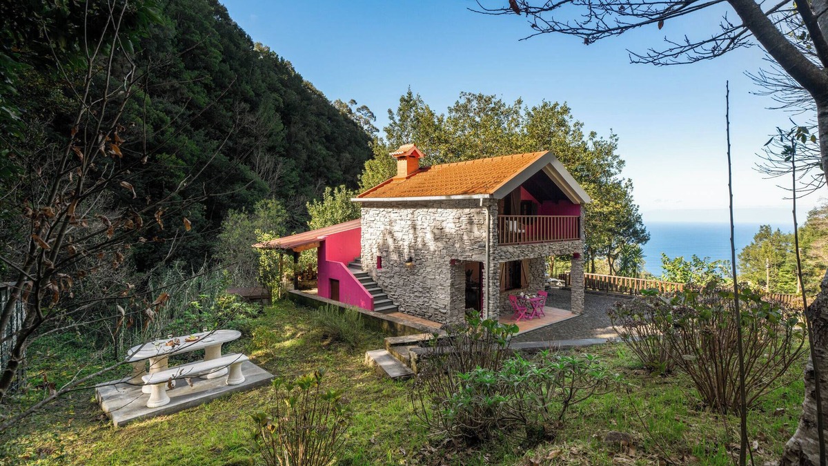 Sao Vicente Ski Chalet | A refuge in nature - Chalet D'Avó Teresa