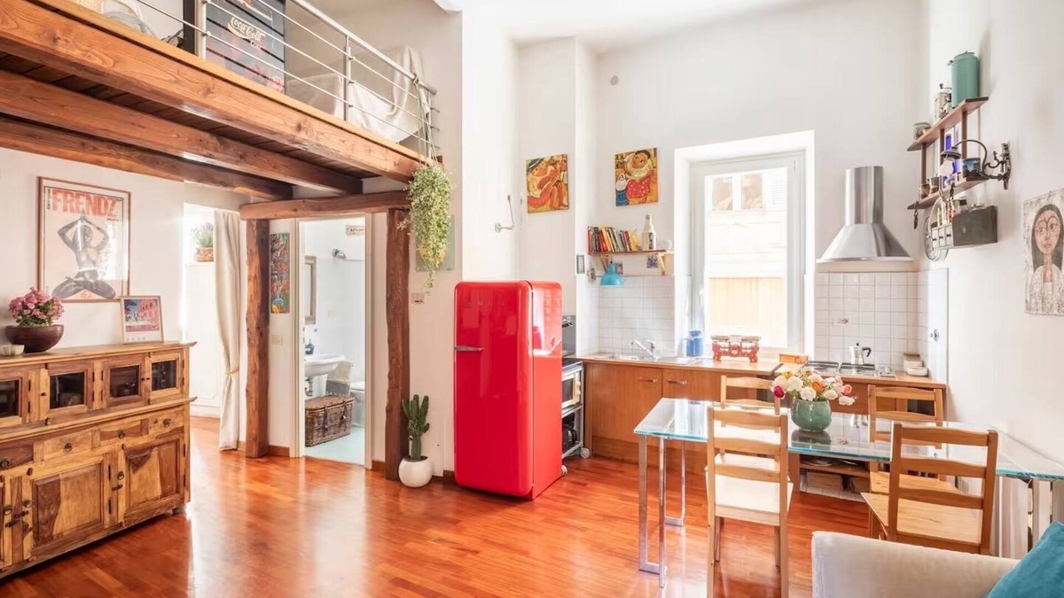 Rione XI Sant'Angelo Apartment | A Secret Corner Historic center, Pantheon, Trevi, Jewish area, Colosseum Forum