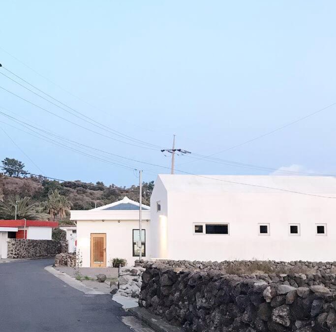 Jungmun House | A shell in Jeju