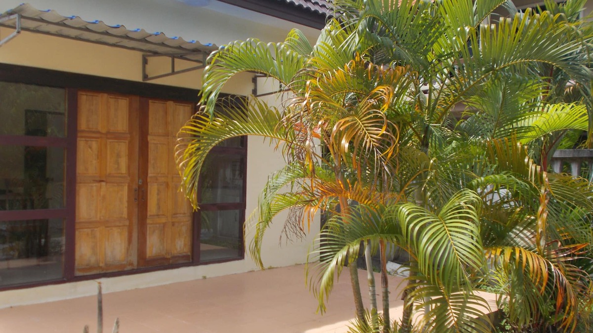Kamala House | A simple, fully-equipped cottage built 6 years ago!