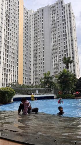Bekasi Apartment | A Simple stay at SpringLake Apartment, Summarecon, Bekasi