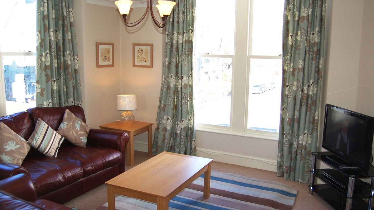 Keswick Cottage | A spacious apartment with stunning views of Skiddaw and Latrigg.