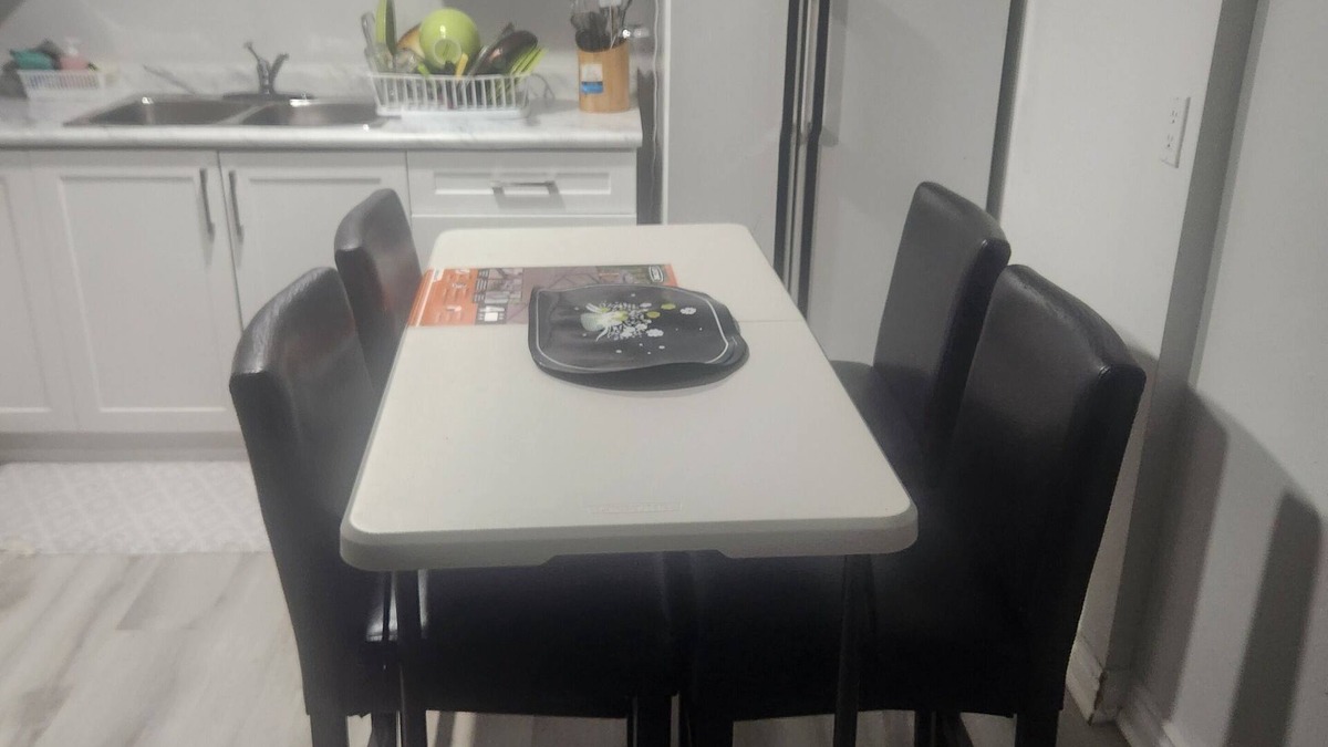 Durham Region House | A spacious, clean and peaceful place to enjoy your vacation